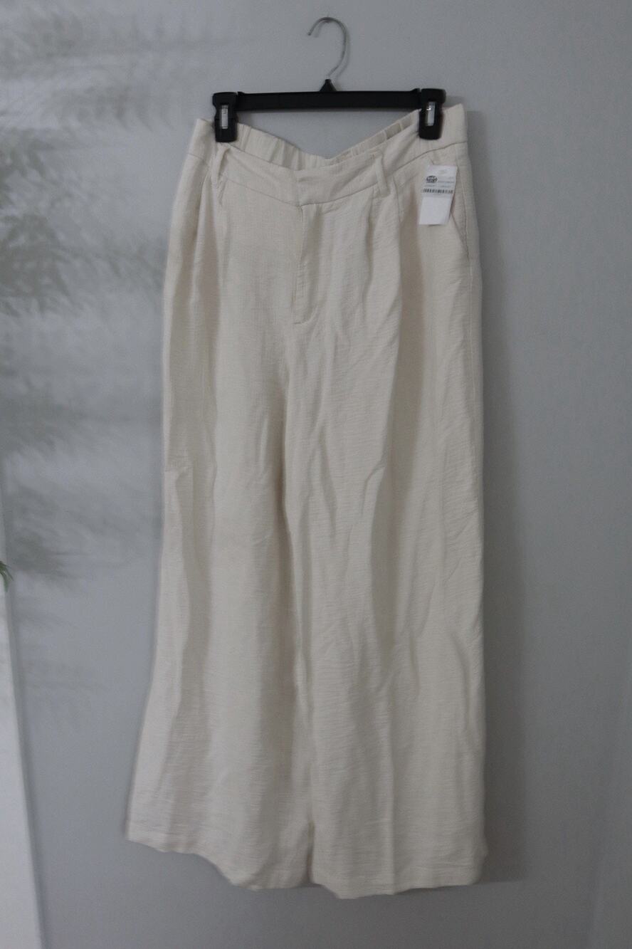 Women's White Wide Leg Pleated Trousers Size 10 High Rise Minimalist